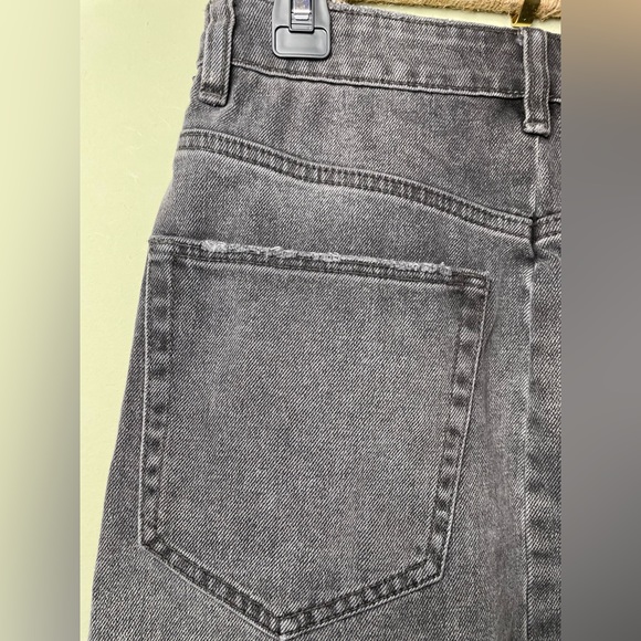 3 for $30 🦋 Like New Black Denim Skirt ZARA Small - 100% cotton - Hi Waisted - Picture 7 of 14